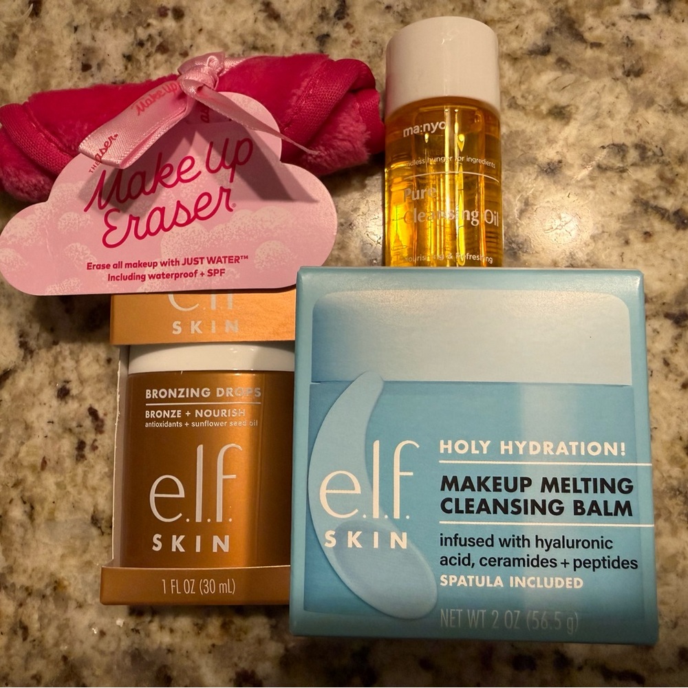 e.l.f. Skin Care Set with Makeup Eraser